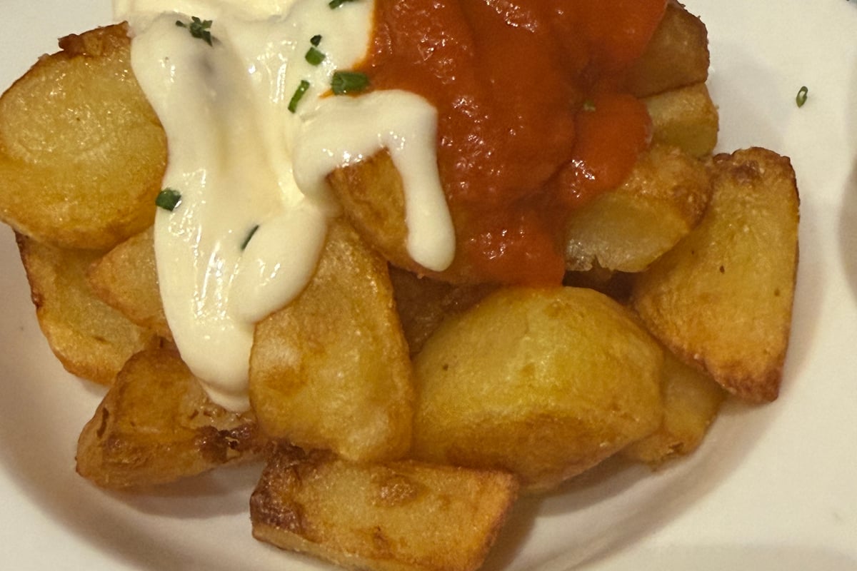 Pimientos de padrón at Cervecería Catalana