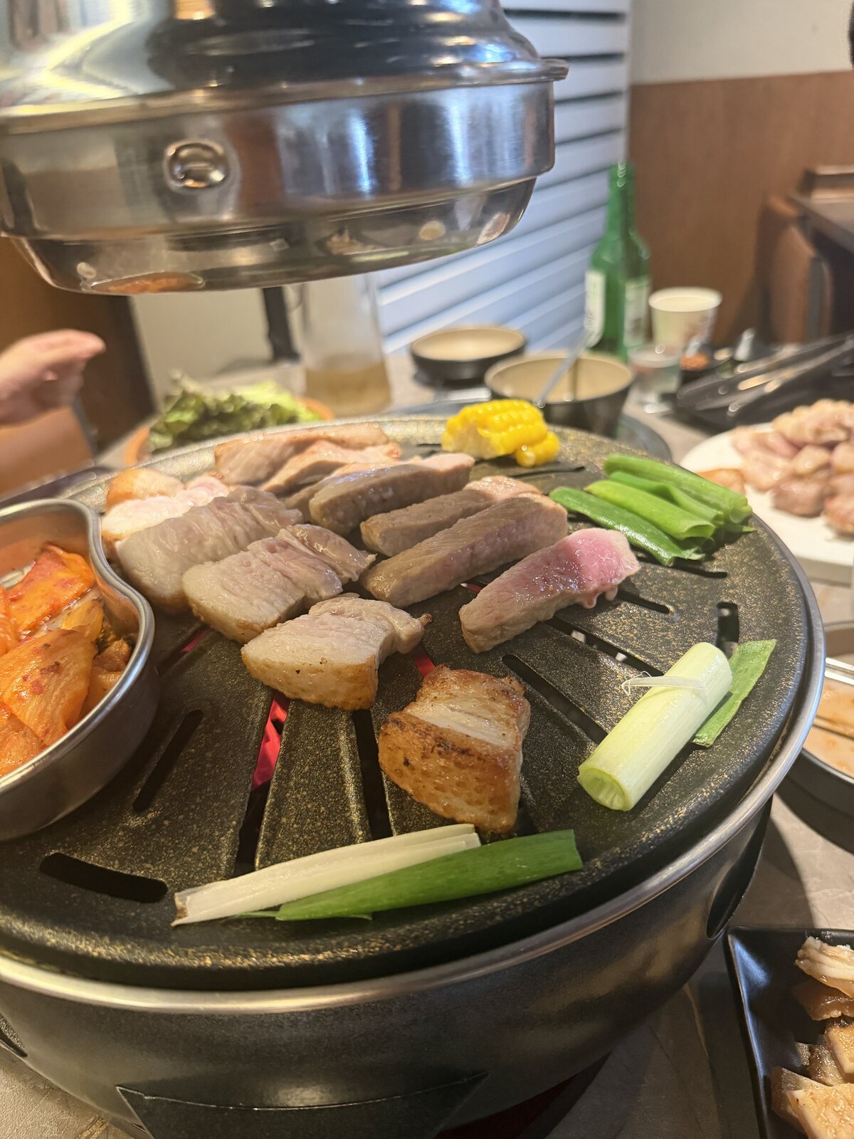 Pig skin (kkeopdegi) / pork skin at Geoboki Sikdang