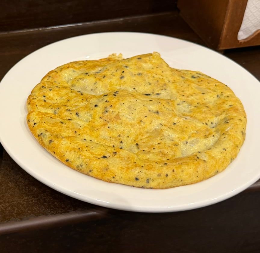 Tortillita with trufa at La Espiga