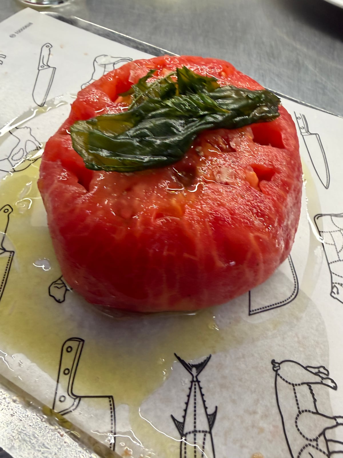 Gigantic tomato at Sala de Despiece
